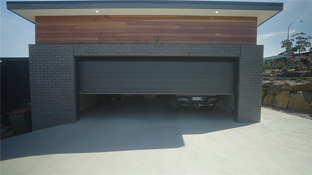 Home Design External. Garage.