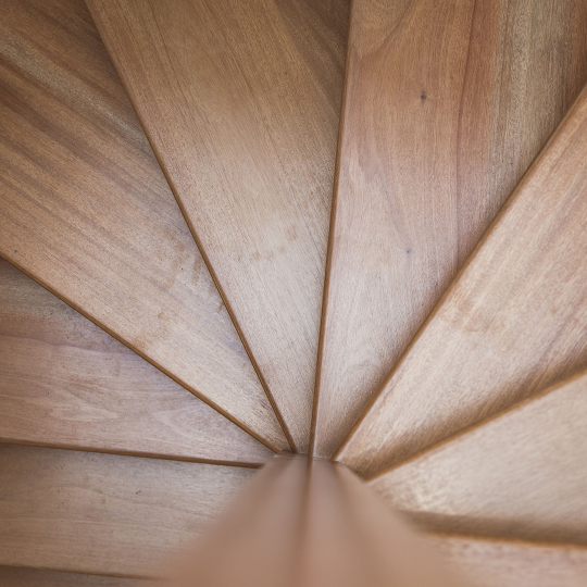 OUR PRECISE CRAFTSMANSHIP: A CLOSE UP LOOK