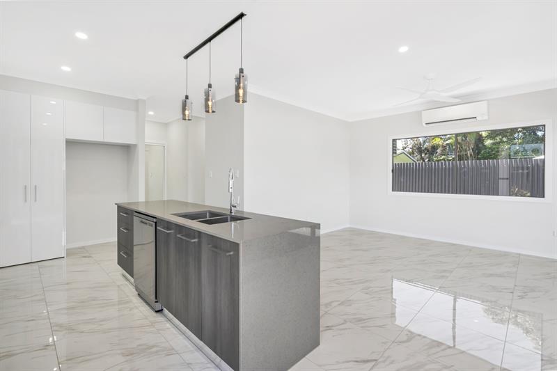 Brand New Spacious & Contemporary Home in The Heart of Cairns North Integrity New Homes House And Land