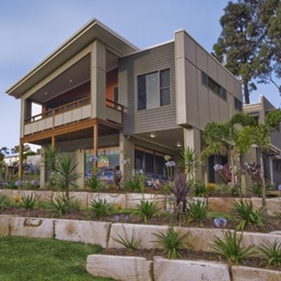 LAKEVIEW DELIVERS WHITSUNDAYS LIFESTYLE