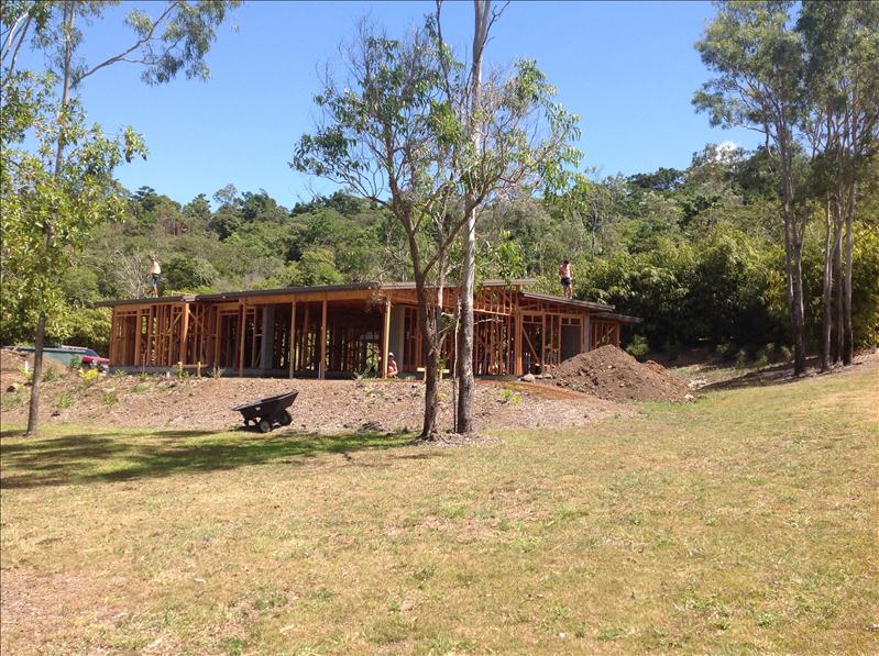 Building on acreage in The Whitsundays