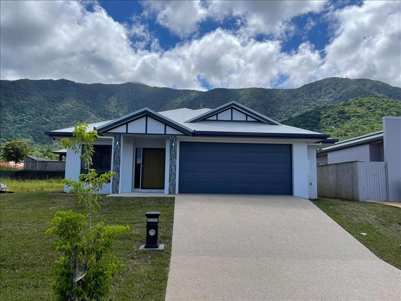 Another quality & custom home in Redlynch.