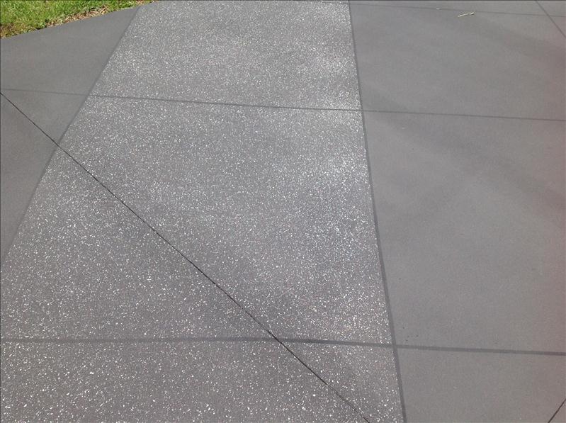 Driveway Finish in Spec Home Whitsundays
