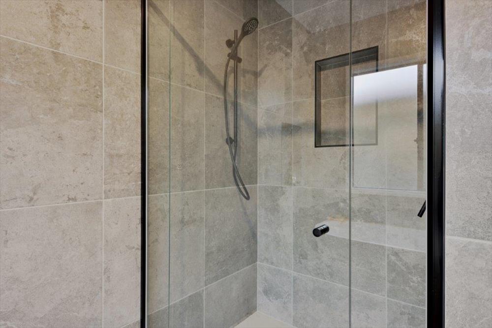 Home Design Internal. Bathroom. Shower Screen. Shower Area.