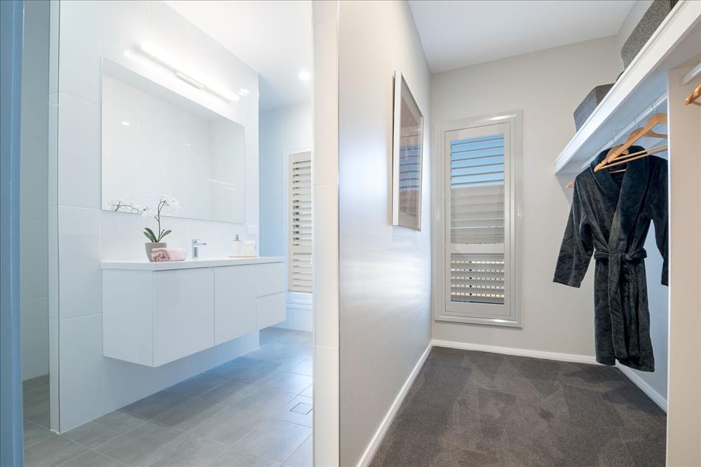 Home Design Internal. Walk-in Robe. Ensuite