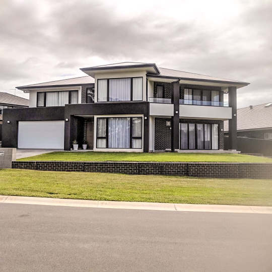 A CLOSER LOOK AT THIS MULTI-LEVEL PROPERTY