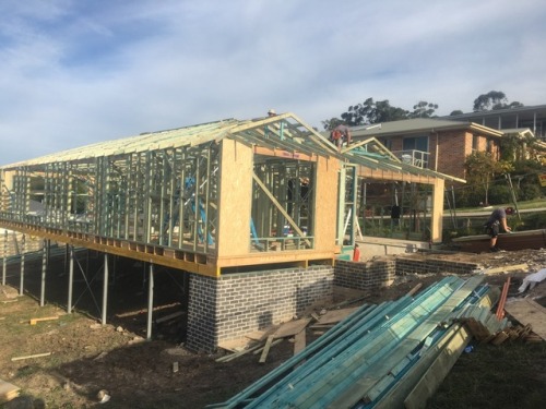 NARRAWALLEE FRAMES AND TRUSSES GO UP