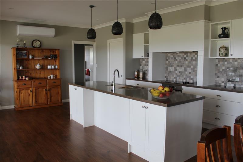 Featured Inverell House