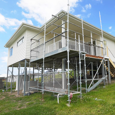 Save money building on a sloping block. Hi-cast homes
