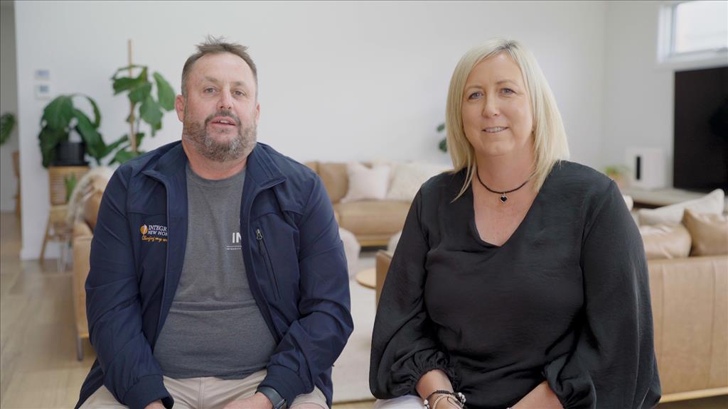 Dean and Felicity Carter, Robe home builders